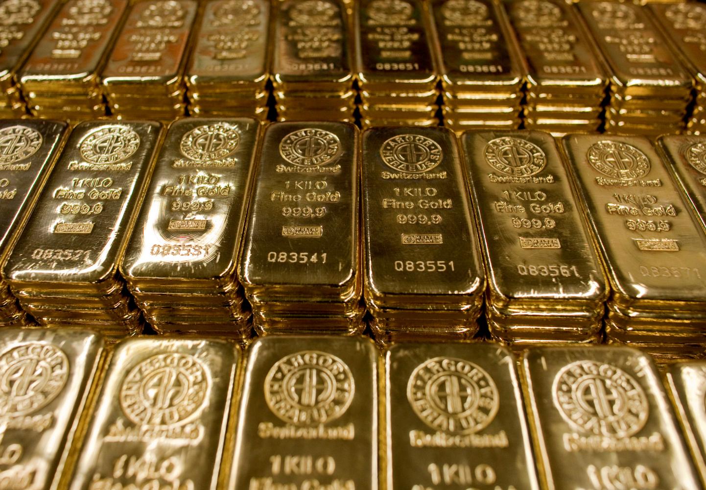 factors affecting gold prices in kenya